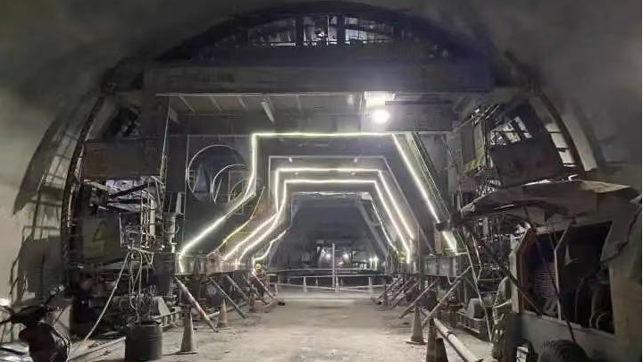 临建高速临安段桥梁穿线管网配套项目.png
